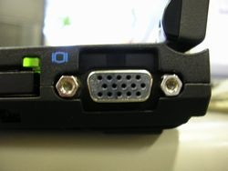 dsub15pin.jpg ノートパソコンの画面出力用のコネクタ